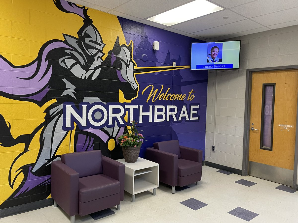 Congratulations to the Northbrae Class of 2024! The sky is the limit! Graduates, “Practice who you want to be!”