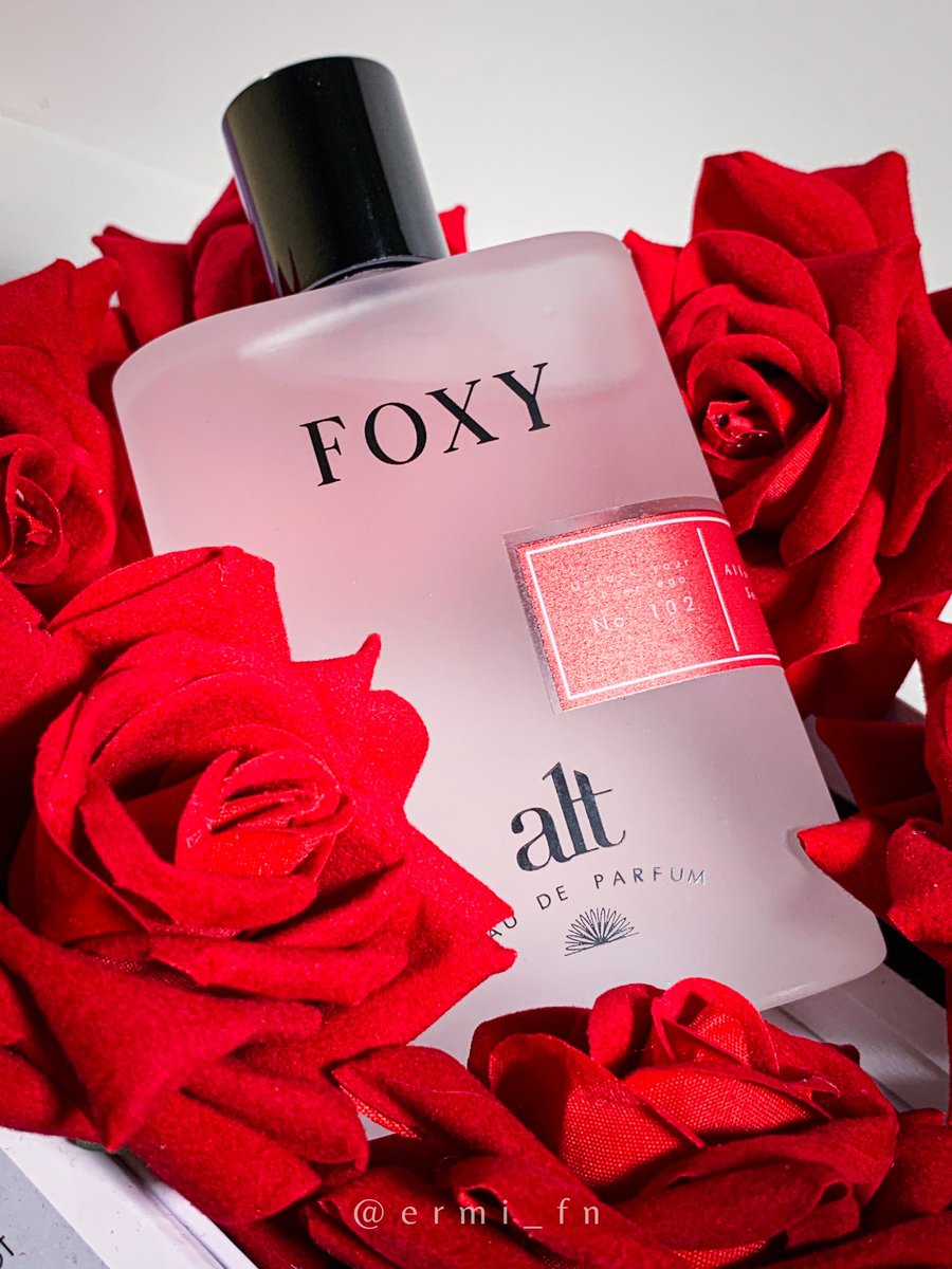 ermi_fn's tweet image. Siapaaa yang suka pake parfume floral fruity seger dan suka jadi pusat perhatian ituuuuu 💅🏻 

Udah sniff foxy nya alt perfumery ini belum? 🥰
