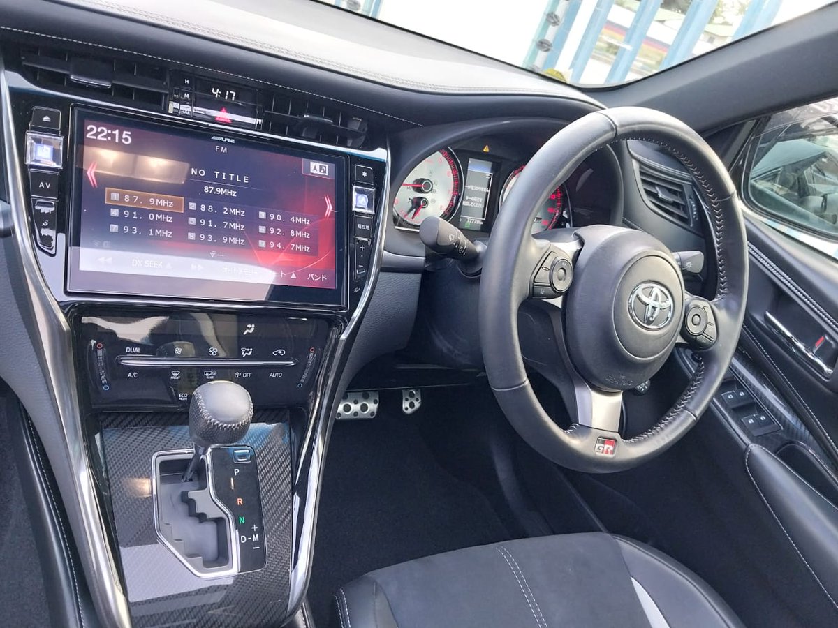 boniface_begi's tweet photo. Toyota Harrier GR 2017 model with double sunroof and full leather seats 
Price ksh. 3.9m cash
Deposit Ksh. 1.8m bal 30 months installments
We also accept ⬇️
🔹 Bank or Sacco Finance
🔹 Cash basis
🔹 Hire purchase terms
🔹 Trade INS 
Call/WhatsApp ☎️ 0722511803
#toyota #harrier https://t.co/oB495ew53X