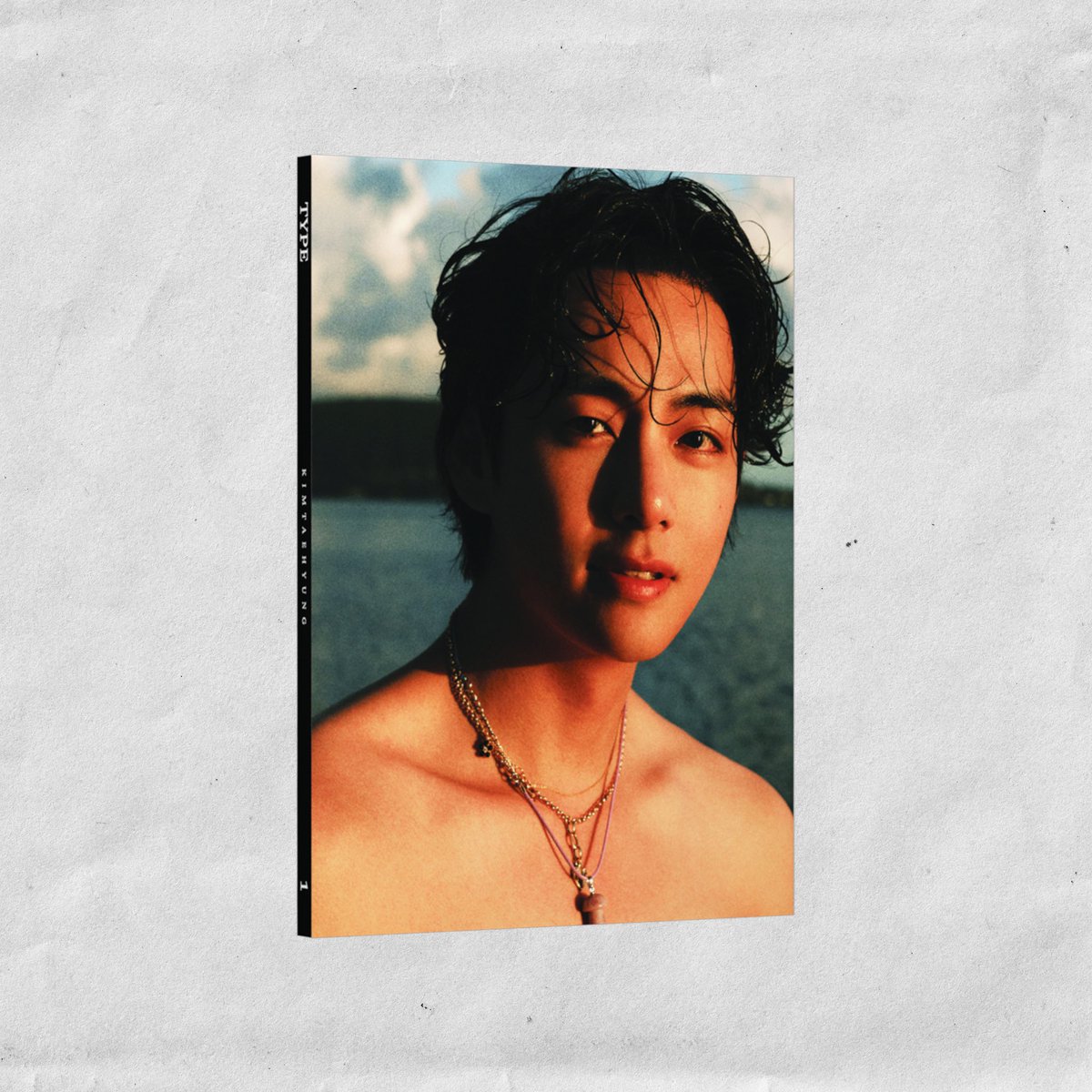 dfarchive's tweet image. We got 2 💣dropping tomorrow!!!😍🥳

✅V “TYPE 1” photobook - ₱2,740
📆[RELEASE DATE]
- Weverse shop GLOBAL : July 9, 2024 (KST)

✅V “TYPE 1” magazine ver. - ₱1,950
📆[RELEASE DATE]
- Weverse shop GLOBAL : August 6, 2024 (KST)

📩DM now to reserver yours!
💰80%DP
📦Normal ETA.