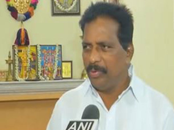 ani_digital's tweet image. "Government compelled us to contest election," says K Suresh, INDIA bloc speaker candidate

Read @ANI Story | aninews.in/news/national/…
#KSuresh #LokSabha #Congress #LokSabhaSpeaker