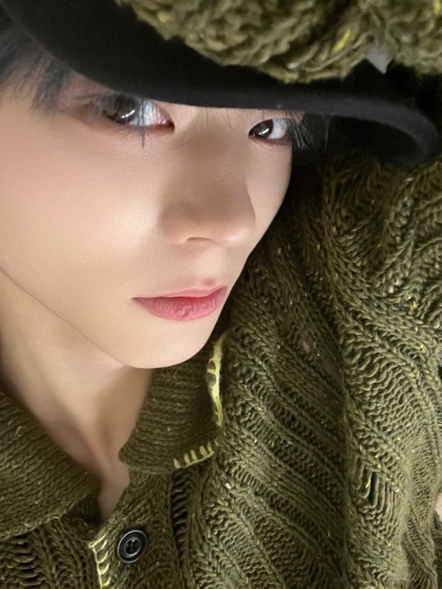 [#HONG]
🍀💚
#POW #파우 #홍 #GRID #그리드