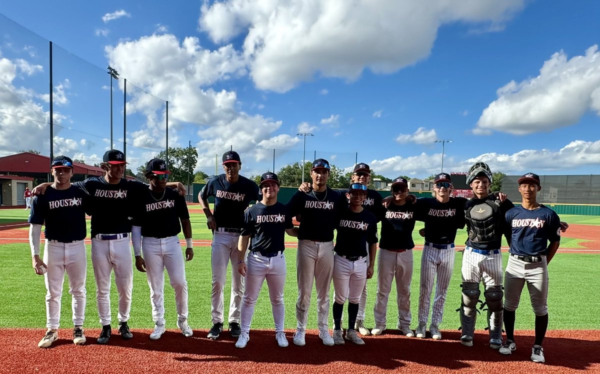 Thomas Huang tweet media