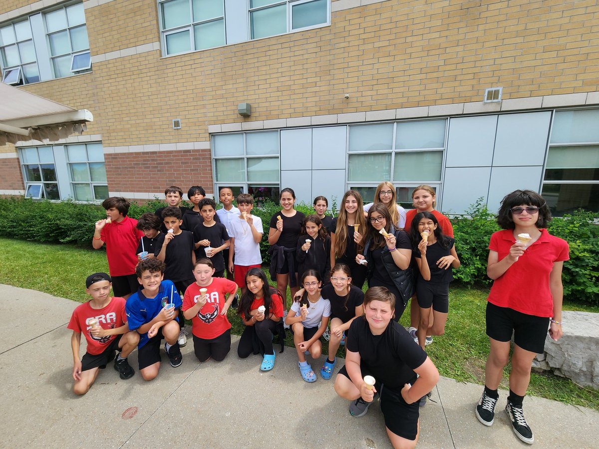 Ferracane's 5s tweet media