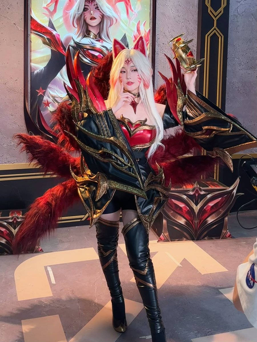 kiittwy's tweet photo. Immortalized Legend Ahri ❤️🦊 https://t.co/h1AaNzA0ZR