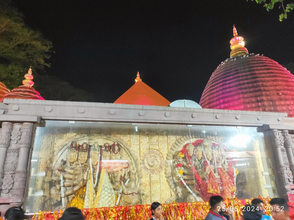 KamakhyaTemple1's tweet image. #Day_4 AMBUBACHI NRIBRITTI 🙏🔱

Photo Courtesy- @SubhamKumarIn

#JaiMaaKamakhya🙏 @Ambubachi
