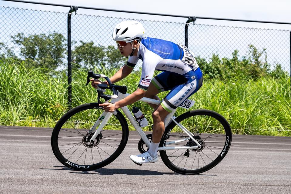 ksubicycle's tweet image. 6/22（土）
全日本選手権ロードレースU23  

6位: 森田
15位: 渡辺
18位: 末吉
DNF: 矢萩 山田 山口 奥田 福家

応援ありがとうございました。

写真提供: @alljapan1990 

#wakos
#GNLab
#csdesignworks 
#yamatokogyo