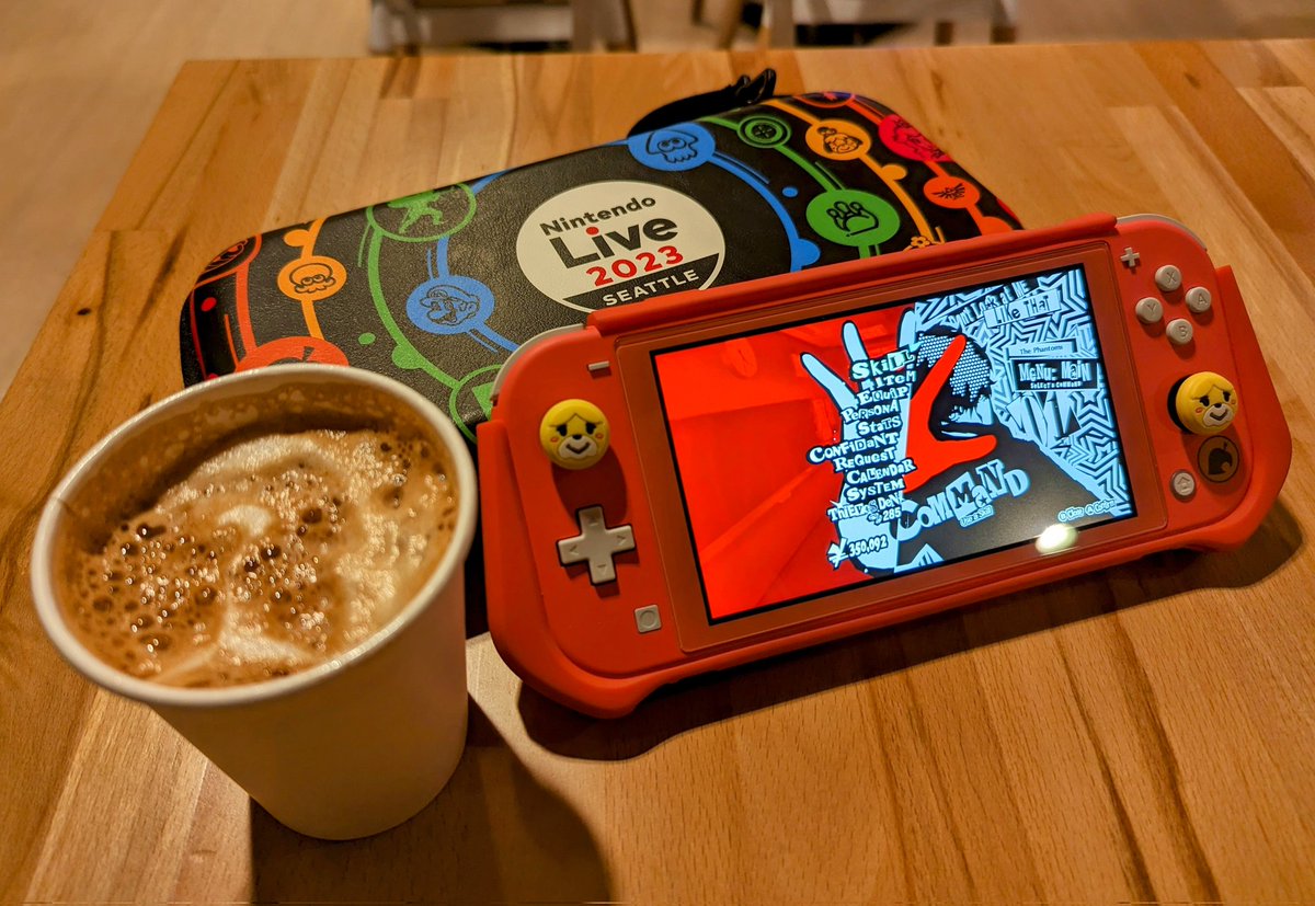 emblastoons's tweet image. I love handhelds idk 😌