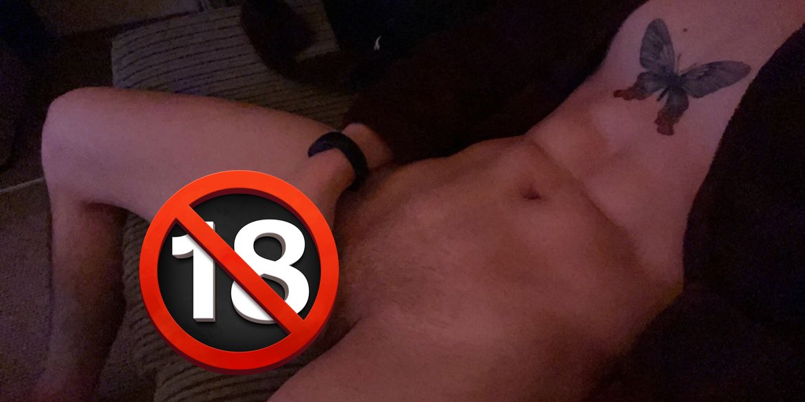 Art_IsWill's tweet photo. Trust me his co** is beautiful๐want to see it? Link in my bio๐ #gay #onlyfans #onlyfanspage #onlyfansman #onlyfanspromo #horny #cumshot #ppv #explicit #explicitcontent #dick #cock #jerkingoff #jackingoff #cumshotvideo #moans #balls #harddick #nakedman #cum https://t.co/9yilPIz1qT