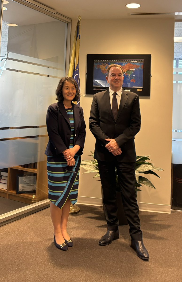 Delighted to visit #Commonwealth of Learning. 🙏President/CEO Peter Scott for the productive exchange on COL’s work advancing open &amp; distance learning for sustainable development. Le🇨🇦est un fier partenaire &amp; hôte de COL, qui travaille à faire progresser l'éducation pr tous #SDG4