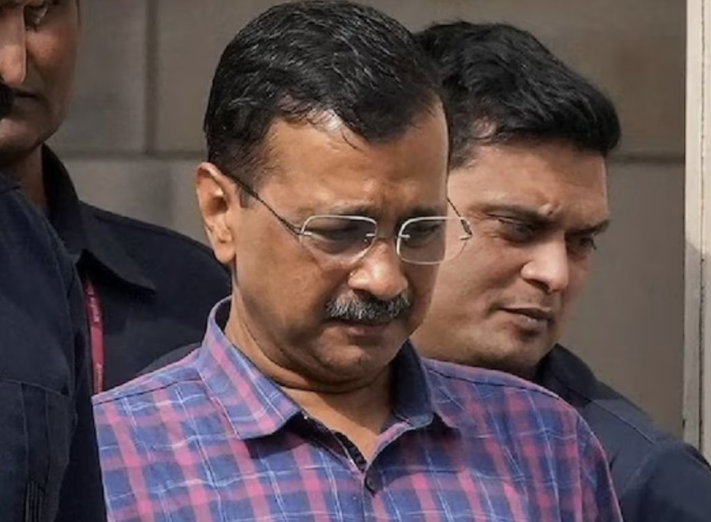 hornbilltv's tweet image. CBI formally arrests Arvind Kejriwal in the excise policy case

Click on link to know more

hornbilltv.com/national_news/…

#CBI #Formally #Arrested #ArvindKejriwal #Excise #Policy #Case
