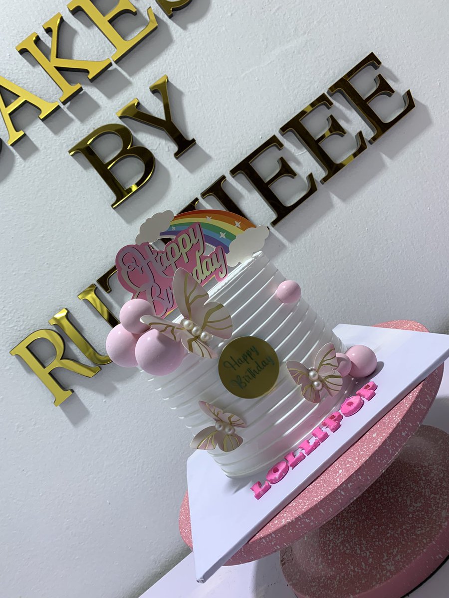cakesbyruthieee's tweet photo. It’s raining repeats🥰It means you love what we do✌️Thank you for always trusting us💯💯💞 Pasisie help Retweet🙏 #whippedcream #minicake https://t.co/1jt1mKzclD