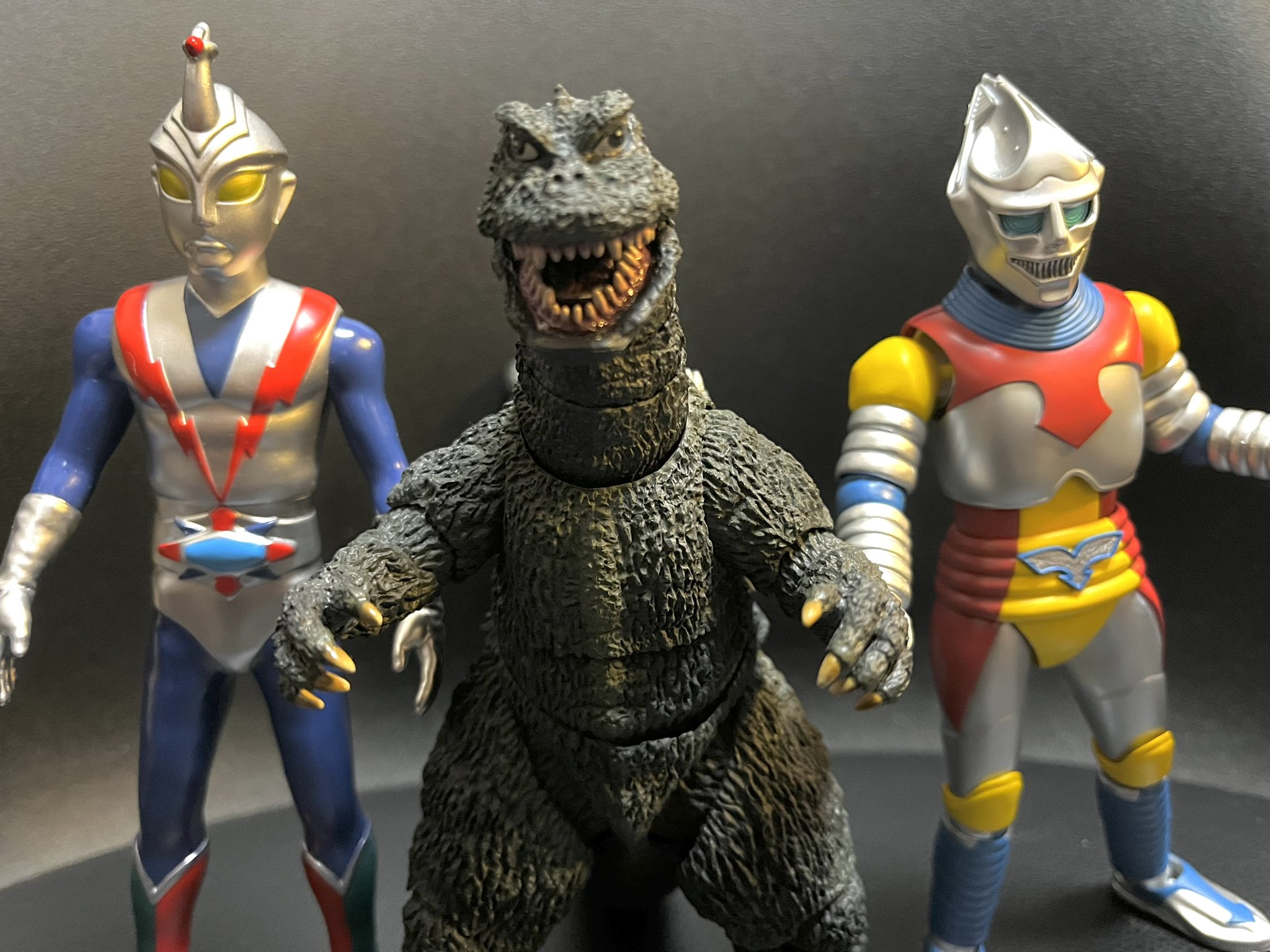 マーミット ビニパラベビー ギラギンド＆ズノウ星人 宇宙忍者バルタン星人 「マーミット・ビニパラベビー」 | シネマ