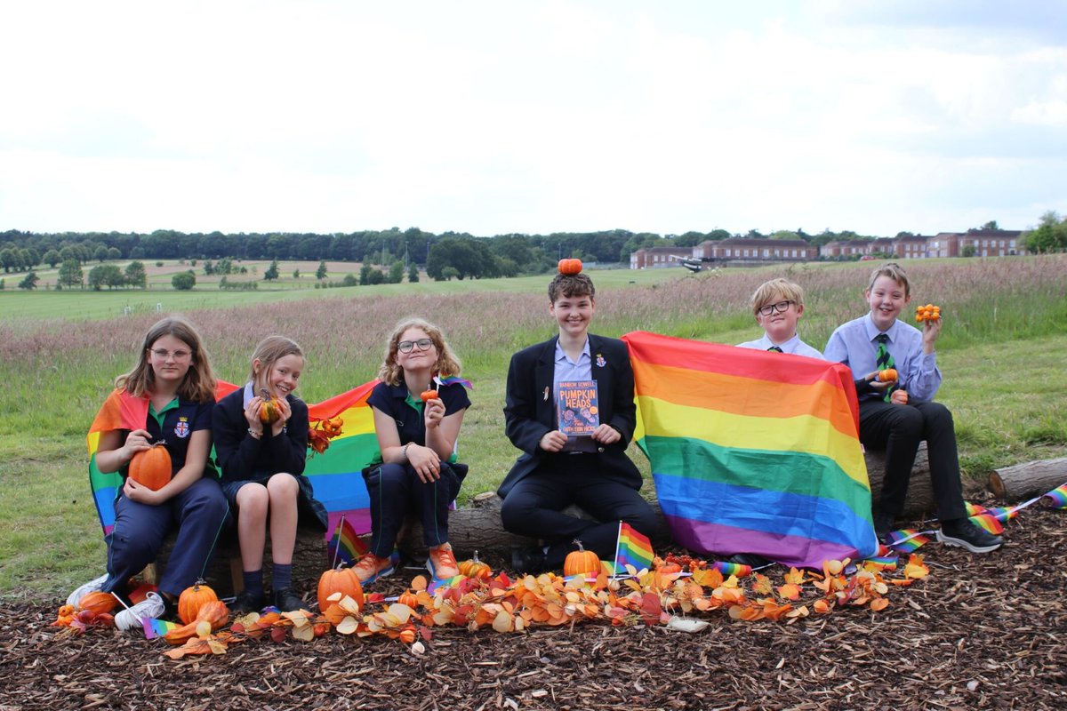 RHSRichardsLibrary tweet media