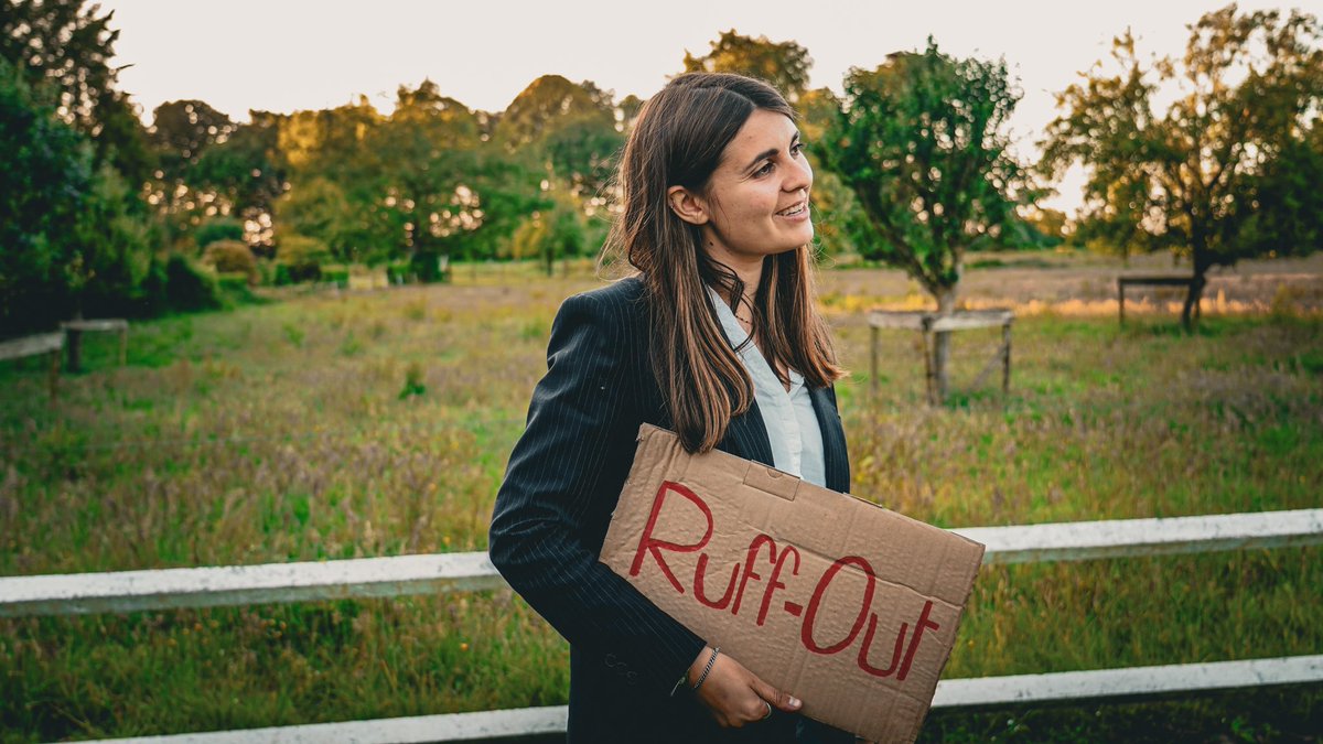 Je reçois des messages de militants de gauche disant que j’ai tort de critiquer Ruffin pendant ma campagne. 

Je tiens à leur répondre : 

1. Contrairement à Ruffin je ne mets pas de signe égal entre mes deux adversaires. C’est lui qui écrit encore cette semaine : « Bardella est