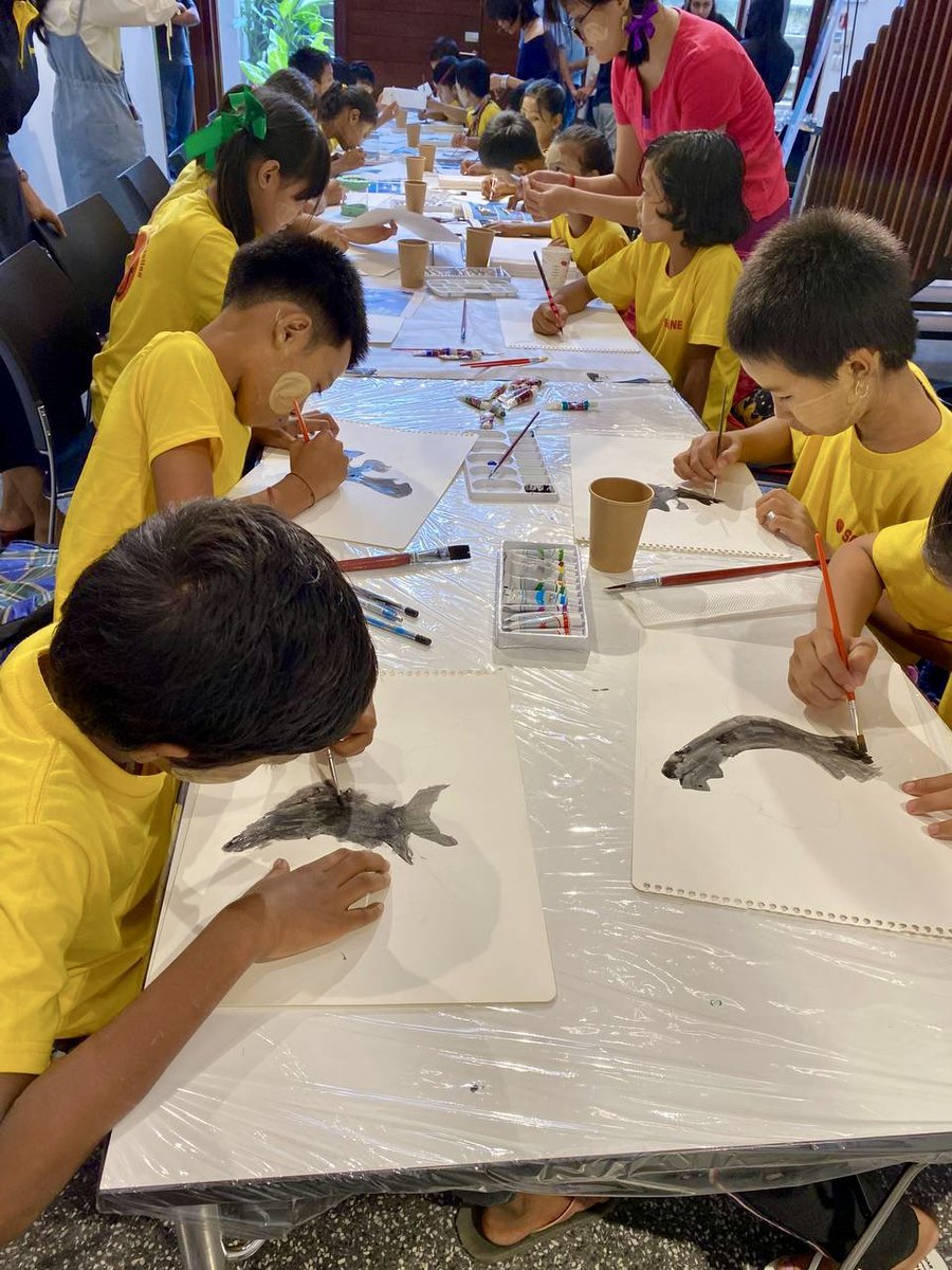 On 22nd, MOP with the support of Goethe-Institut Myanmar &amp; @Myanmar_PP , hosted a day all about learning &amp; celebrating manta rays. Activities included children enjoying the manta comic from Our Ocean, Our Home coming to life &amp; colouring their own little manta creations.