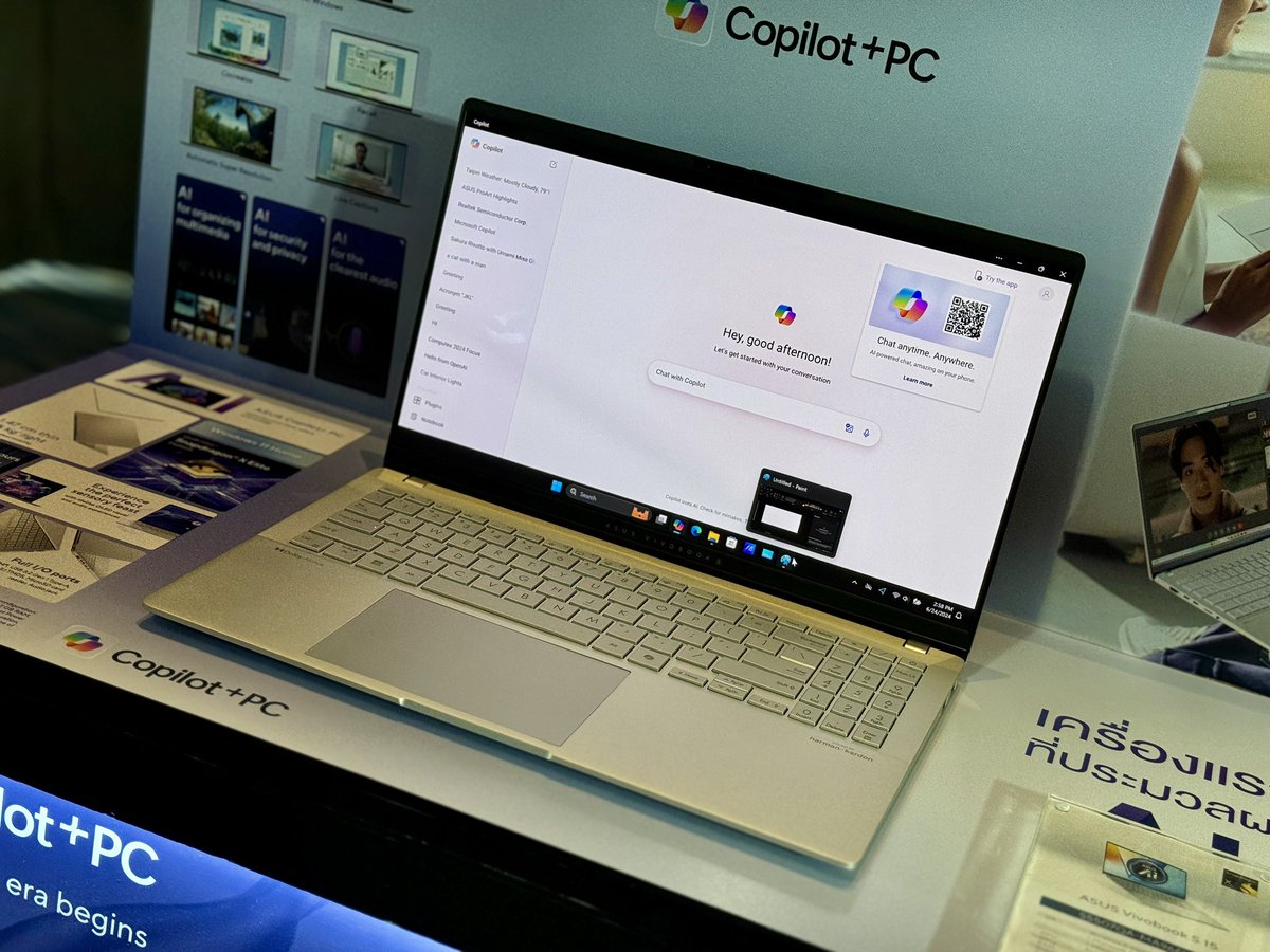 jokermaster619's tweet image. สวยสมบูรณ์แบบ ASUS Vivobook S15 สเปกแรง ชิปเซ็ต ARM ระดับเรือธง รุ่นแรก! ตัวเครื่องอลูมิเนียม บาง 14.7 มม. เบาเพียง 1.42 กิโล หน้าจอ OLED ขนาดใหญ่ 15.6 นิ้ว ความละเอียด 3K 120Hz, ความสว่าง 600 nit
.
#ASUS #VivobookS15 #CopilotPlusPC #Qualcomm #SnapdragonXElite