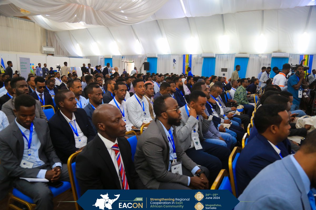 Conferenceeacon's tweet image. Honored to welcome his excellence  President Dr. Hassan Sheikh Mohamud to #EACON2024 His presence signifies the importance of regional integration and collaboration for Somalia's future. #Leadership #EastAfricanCommunityConference #CollaborationForGrowth