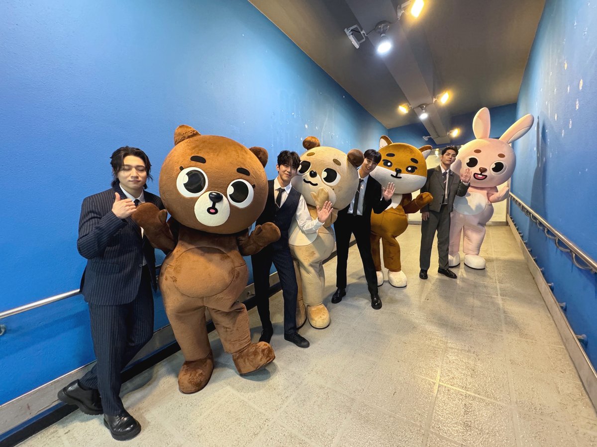 DAY6 tweet media