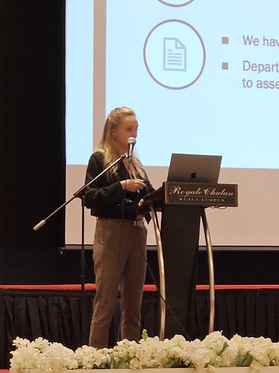 Chloe Hatten tweet media