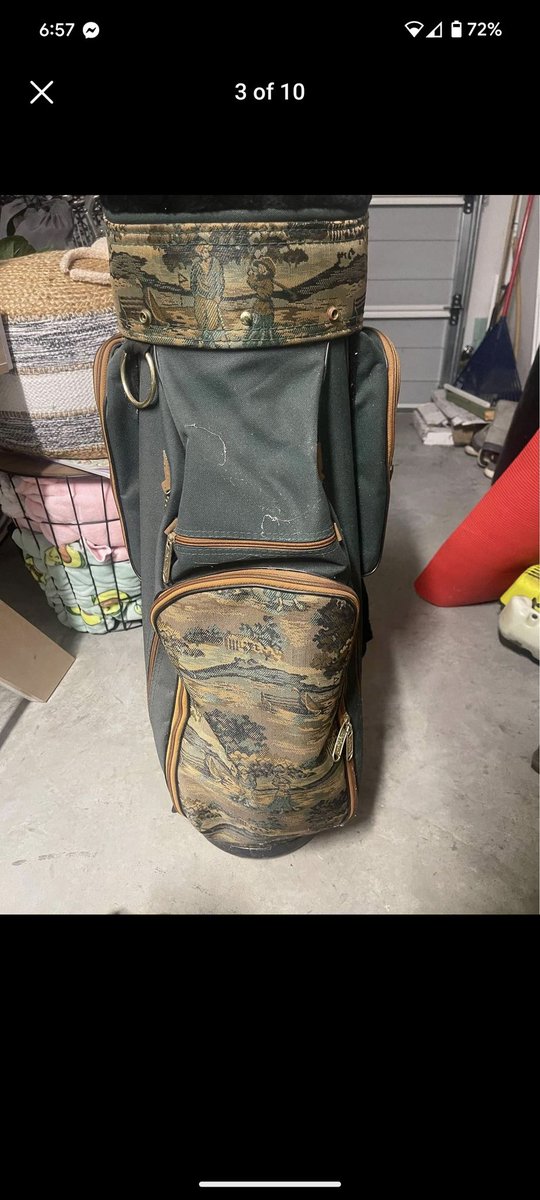 memes_summer's tweet photo. @stackedgolf found the Vintage Callaway golf bag, have you seen anything like this before https://t.co/Teldck7ond