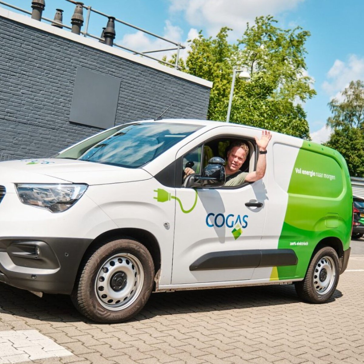 👋Goedemorgen! Een nieuwe week, een frisse start. Waar haal jij deze week de meeste energie uit? 🌞

#maandag #teamwork #samenwerken #werkenbijcogas