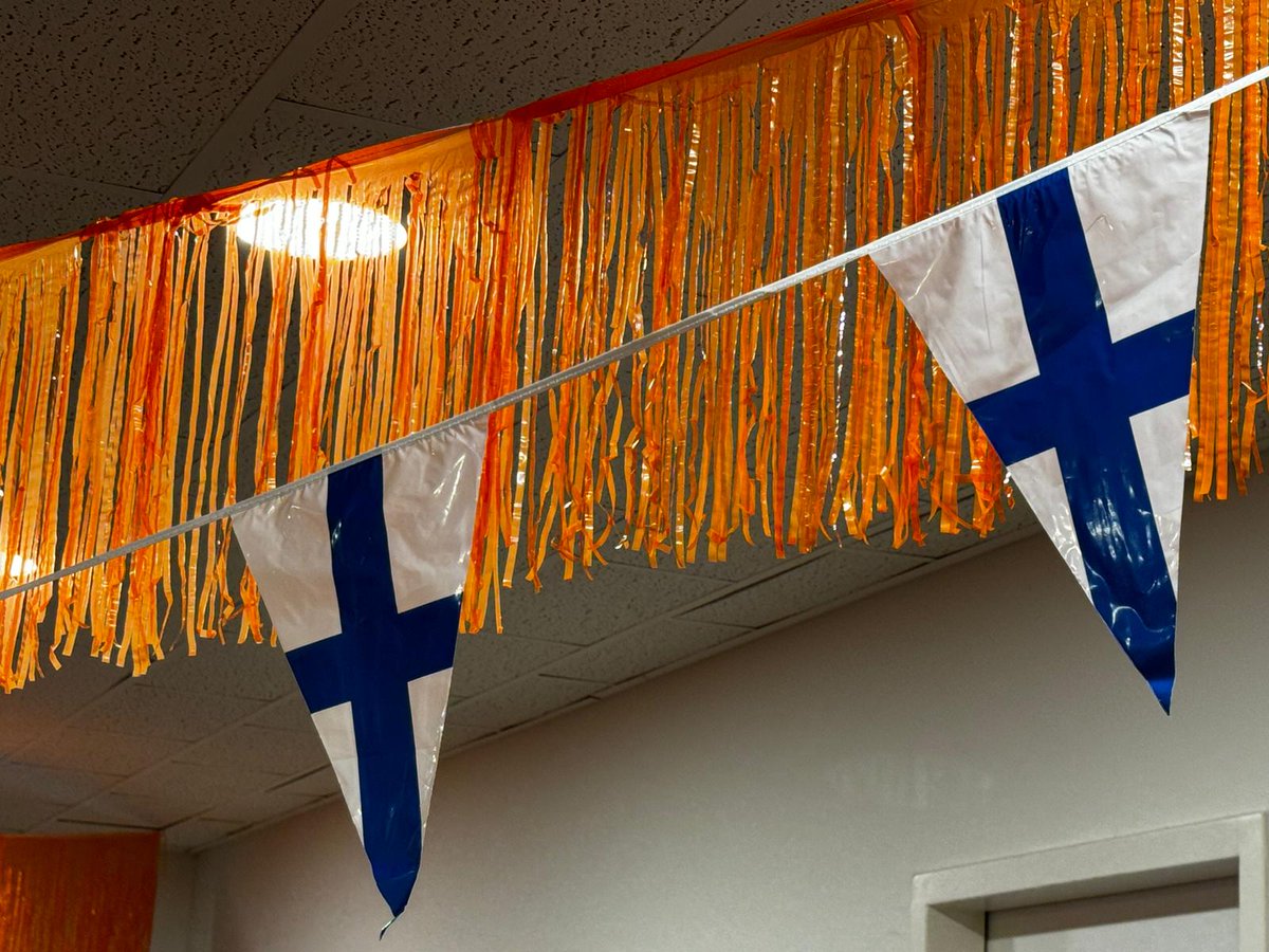 Geen lazy Sunday vandaag. Zondag zijn we vroeg opgestaan om na het ontbijt naar het strand te fietsen. In de middag stond nog een sportieve activiteit op het programma.
nvn.nl/nieuws/krew-de…