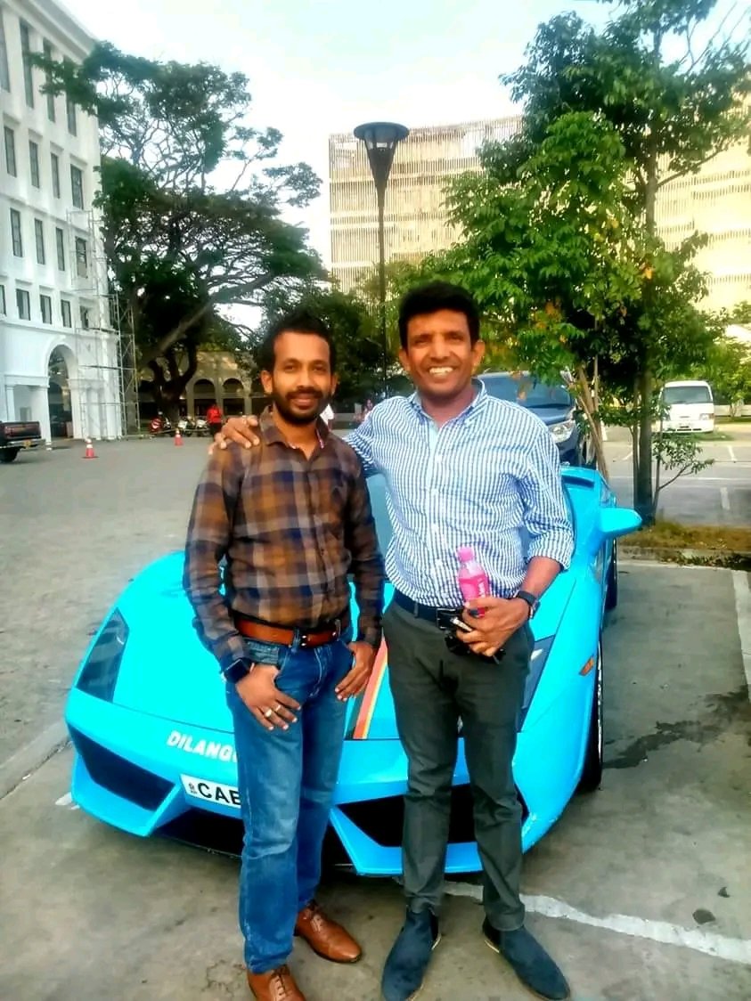 mayurajey's tweet photo. "Really great people make you feel that you,too,can become great "
#Happy #birthday #dear #dilantha #aiya
#Legend #humble #dilango
#racing
Theruwansaranai 🙏 https://t.co/gL1HKU7hq4