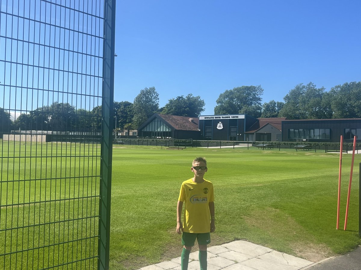 peterv71082's tweet photo. Had a great day at NUFC training ground with Oscar and Leam rangers yesterday. Great experience playing against the Toons academy. https://t.co/rw6eYrUtVh