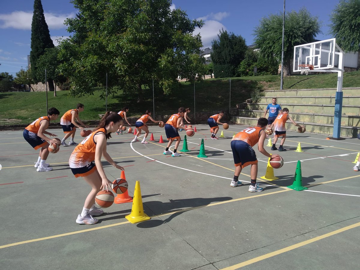 Chus Mateo Academy tweet media