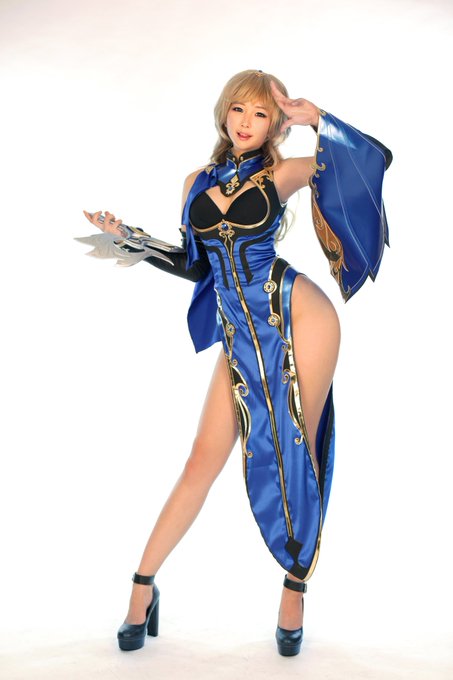 Twitterのコスプレ画像23