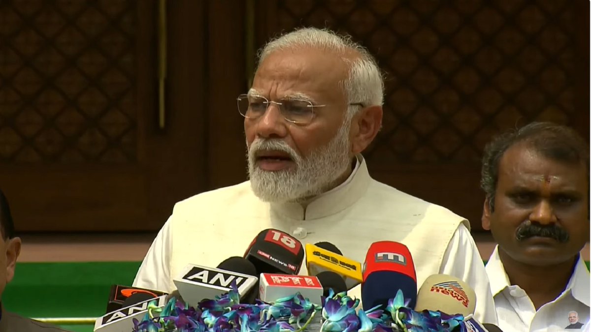 samacharplusjb's tweet image. संसद सत्र से पहले PM Modi का संबोधन, नए सांसदों को दी शुभकामनाएं - LIVE
facebook.com/SamacharPlusJh…

@PMOIndia @narendramodi

#Modi #Modinews #Modilive #Modiinsansad #SamacharPlus