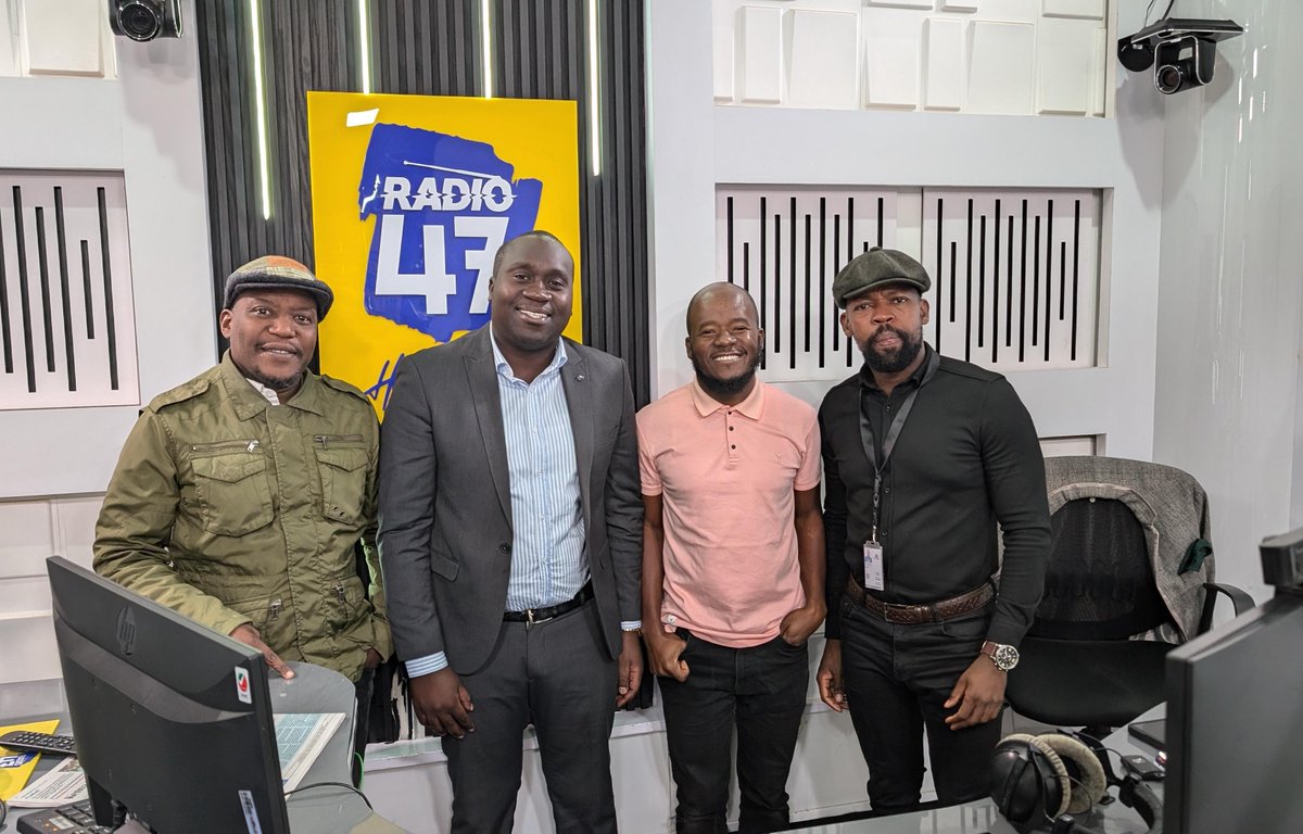 Radio47_Kenya's tweet photo. Gen Z wanashangaza kweli😂😂Huu ujasiri wametoa wapi?
Tune in ndani ya Gumzo 47 #MwashumbeNaMwakideu
#HapaNdipo https://t.co/HOd5scMtXm