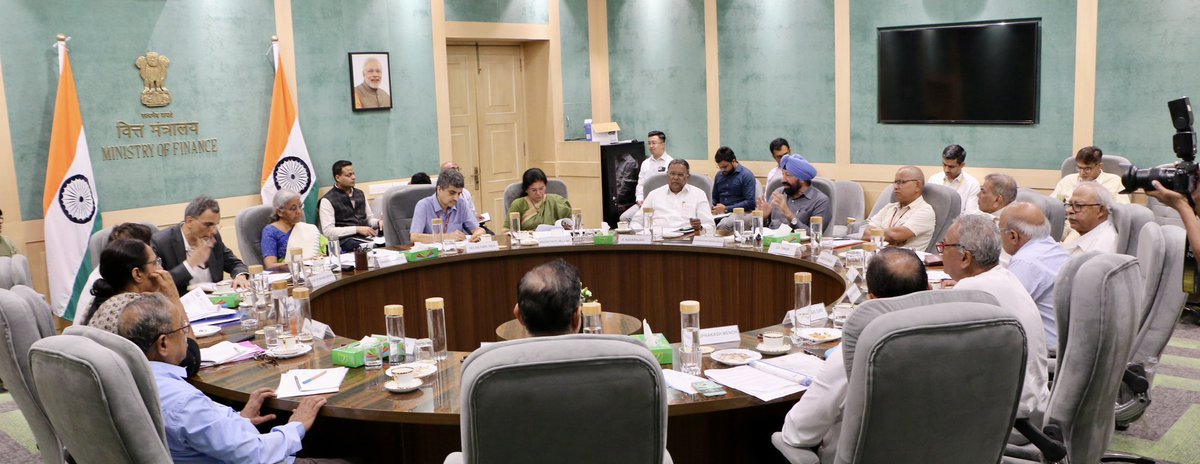 FinMinIndia's tweet photo. Union Minister for Finance & Corporate Affairs Smt. @nsitharaman chairs the sixth Pre-Budget Consultation with representatives of trade unions and labour organisations to gather suggestions for the forthcoming General Budget 2024-25, in New Delhi, today.

The #PreBudget consultation meeting was also attended by Secretaries of Department of Economic Affairs @FinMinIndia and Ministry of Labour and Employment @LabourMinistry; and Chief Economic Adviser, Government of India.