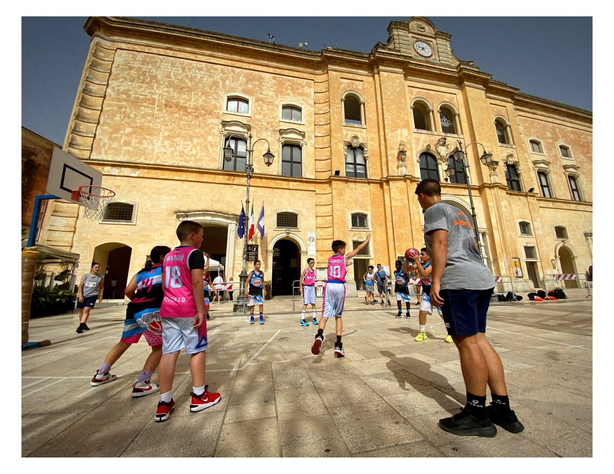 Mini Basket in Piazza
#matera #basket #sportillustred
