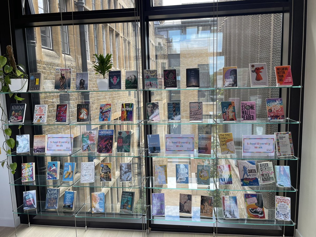 G&L Library (@gandllibrary) on Twitter photo The Library’s display to support #SchoolDiversityWeek 2024 <a href="/GandLSchool/">Godolphin and Latymer</a> 📚 🌈 📖 ❤️ <a href="/JustLikeUsUK/">Just Like Us</a> The Library’s display to support #SchoolDiversityWeek 2024 <a href="/GandLSchool/">Godolphin and Latymer</a> 📚 🌈 📖 ❤️ <a href="/JustLikeUsUK/">Just Like Us</a>
