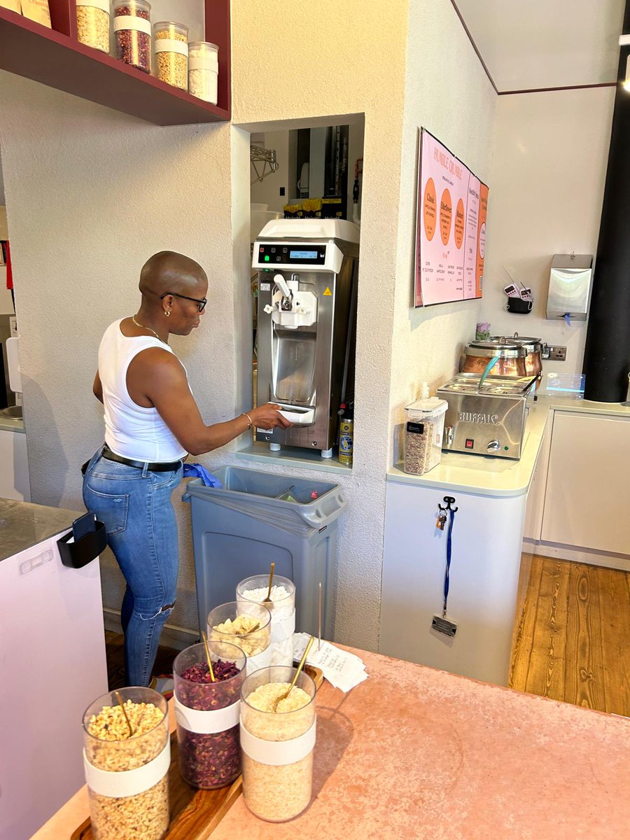 CarpigianiUK's tweet photo. We love watching our customer's grow 🍦
We recently popped in to say hello the Humble Crumble team in Camden Market and couldn't resist checking in on the brand-new Covert Garden bakery (coming soon)!
A huge congratulations to Kim and team 👏
#Carpigiani #HumbleCrumble https://t.co/nHpVJzFX2x