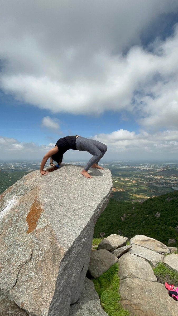 ShwetaS's tweet image. It has been an exhilarating 3 weeks since I started my #100daysofrunning challenge. 
Work outs are back in life, so are multiple forms of mobility/activties. 
This week, I will be completing 6 months post surgery, and the 6 months have been life altering at so many levels. What a