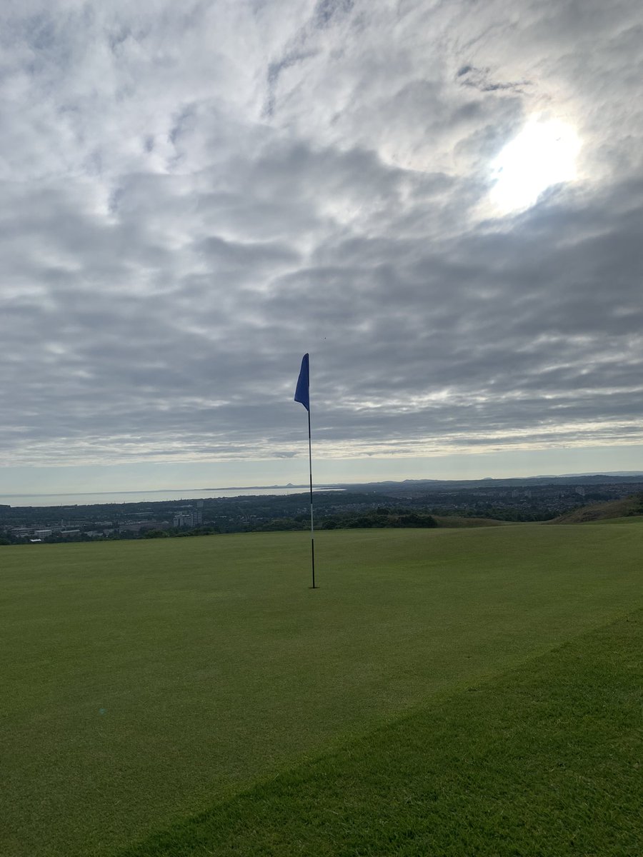 RustyBHGC's tweet image. Having some fun up The Wee Braids today! ⛳️ #BHGC #GolfOnTheHill #Edinburgh