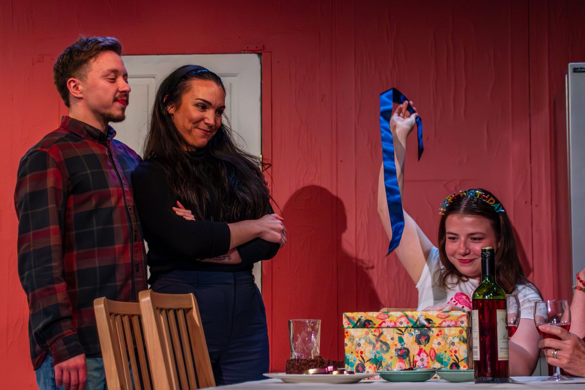 Rabbit Hole opens tonight! Here are some dress rehearsal shots to whet your appetites. Don't miss this warm, funny and heartbreaking play. lacemarkettheatre.co.uk/LaceMarketThea…