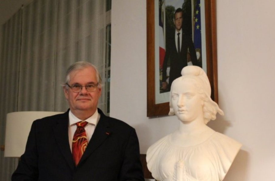 Face à une crise🇲🇲 aux effets internat.📈&amp; aux conséquences humanitaires tjrs+dramatiques,🇫🇷 a établi le 3/06 la mission d'Envoyé spécial pour🇲🇲 en appui des efforts internat. Très honoré de servir l'engagement🇫🇷 pour un retour à la paix🇲🇲 #WhatsHappeningInMyanmar #AvecToiMyanmar