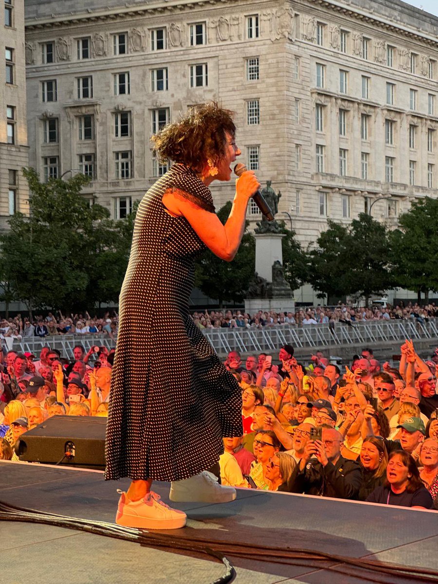 Deacon Blue tweet media