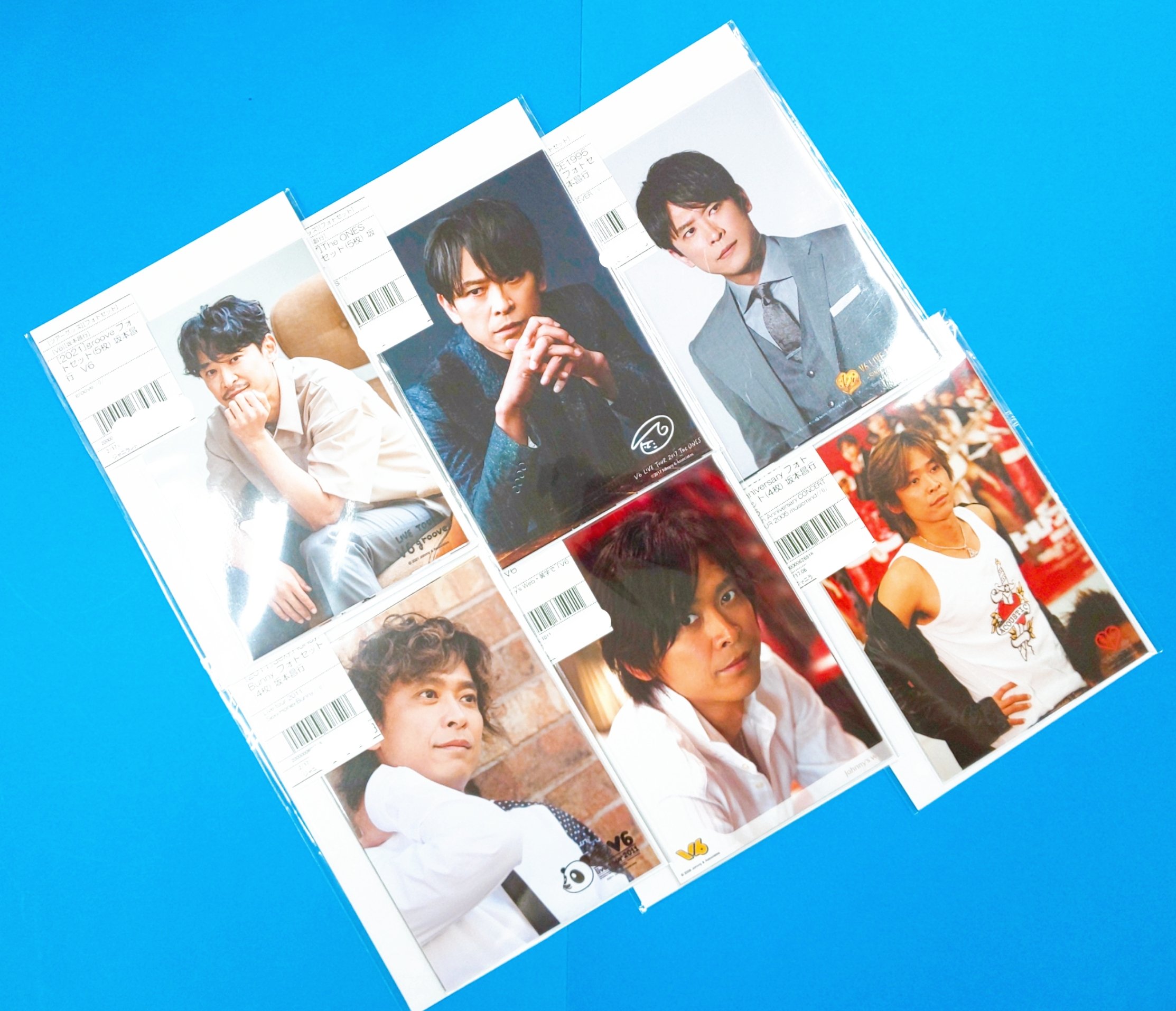 【国内正規品】 V6三宅健さんの写真セット（5枚）+カード+ストラップ （三宅健 アイドル
