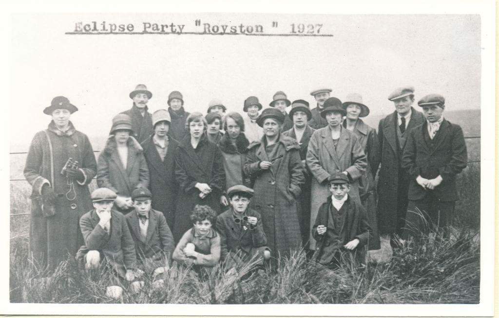 #OnThisDay in 1927 there was a solar eclipse. In Royston there was a party &amp; in Penistone someone captured the moment the sun disappeared