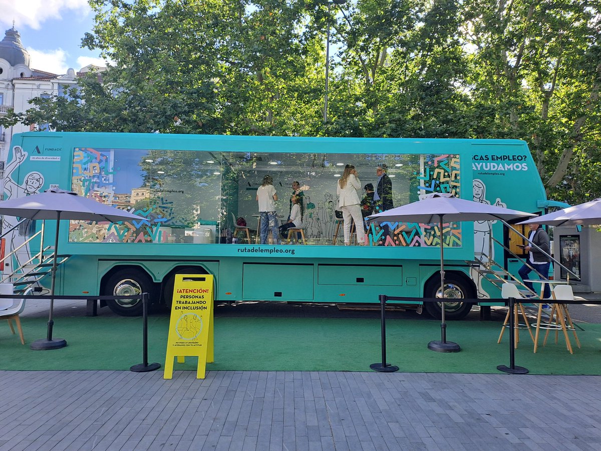 Hoy en Valladolid #rutadelempleo Os esperamos en nuestros talleres de empleo. Desde 10.30 a 18.00. <a href="/adecco_es/">Adecco</a> <a href="/adecco_fundac/">Fundación Adecco Empleo</a>