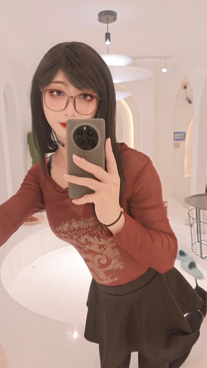 莫名一股人妻味~
喜欢吗🥵 https://t.co/A86CG4gd2u