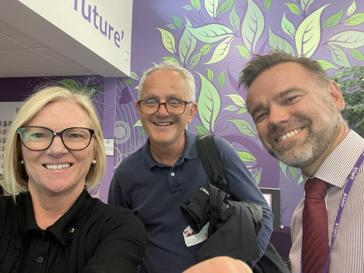 It’s been such a privilege to work with the fabulous team at <a href="/BartonSeagraveP/">Barton Seagrave Prim</a> and of course the brilliant <a href="/johntomsett/">John Tomsett</a>. Can’t believe it was the last day of the <a href="/WALKTHRUs_5/">Walkthrus</a> implementation project. Wishing you all the best for the next academic year.