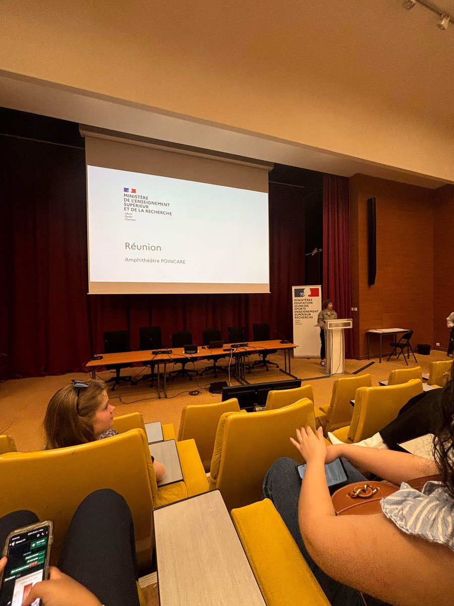 Aujourd’hui, les #Tutorats d’Entree dans les Études de santé sont invités aux @MESR pour recevoir leur agrément ministériel permettant d’authentifier leur compétence !

<a href="/ANEMF/">ANEMF</a> @ANESF <a href="/UNECD/">UNECD</a> @ANEPF @FNEK