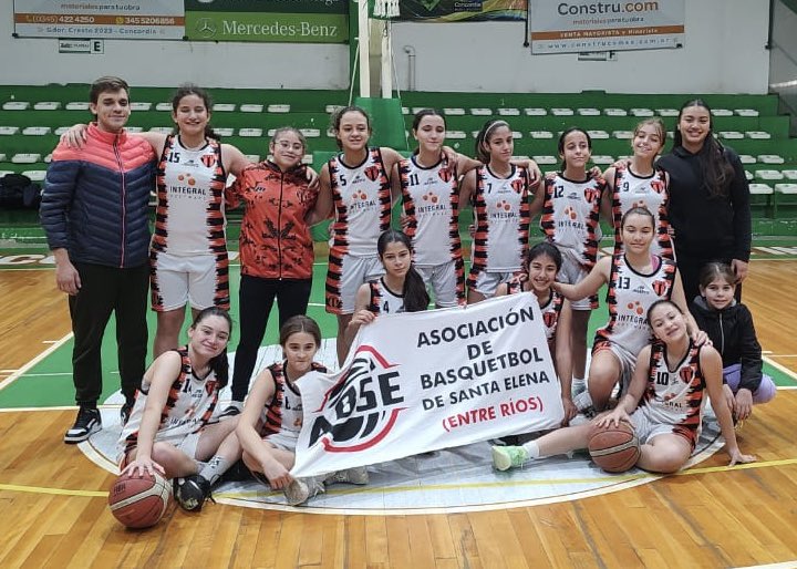 PrensaFeber's tweet photo. 🏀 El Seleccionado de la @arbpr se consagró de forma invicta en el Entrerriano Femenino de la categoría U13 que se desarrolló en la ciudad de Concordia durante el fin de semana. Todos los detalles.
https://t.co/oMmEtBWpsG https://t.co/B6hGtXdi18