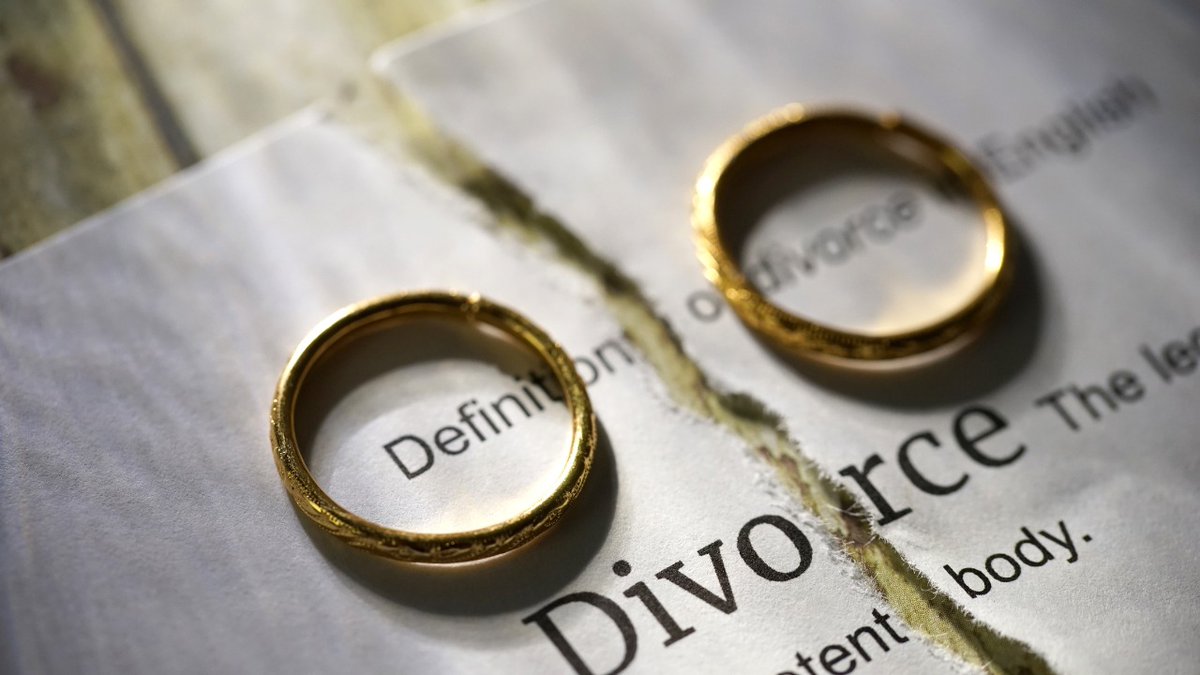 bcblawgroup's tweet photo. Preparing for Divorce in Orange County: https://t.co/geiVFMHjHm

If we can help you, even if it's just to answer a question, please feel free to call our office anytime at (949) 679-4250. We're here for you!

#Irvine #OrangeCounty #Lawyer #Attorney #FamilyLawyer https://t.co/YWHCs0wyVc